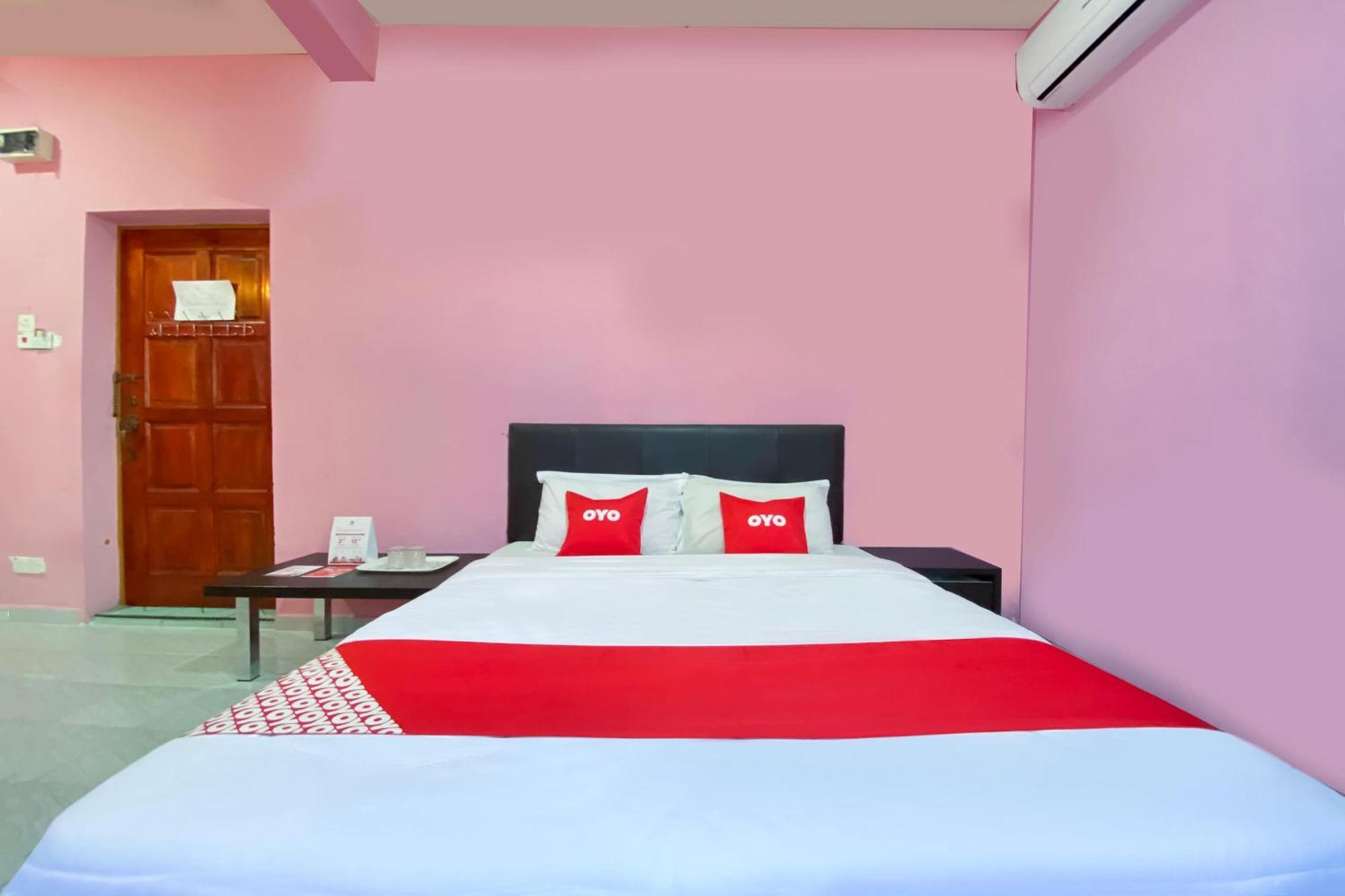 Coop Hotel Кангар Экстерьер фото