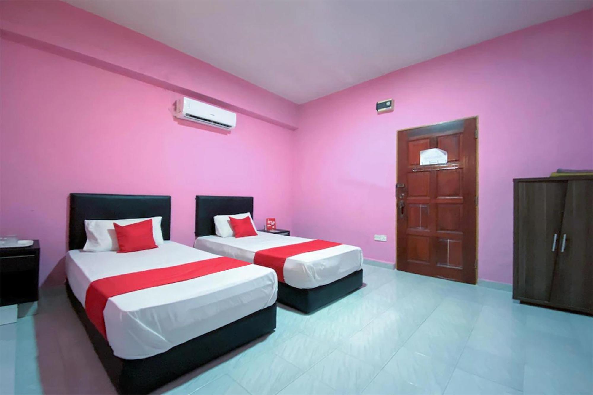 Coop Hotel Кангар Экстерьер фото