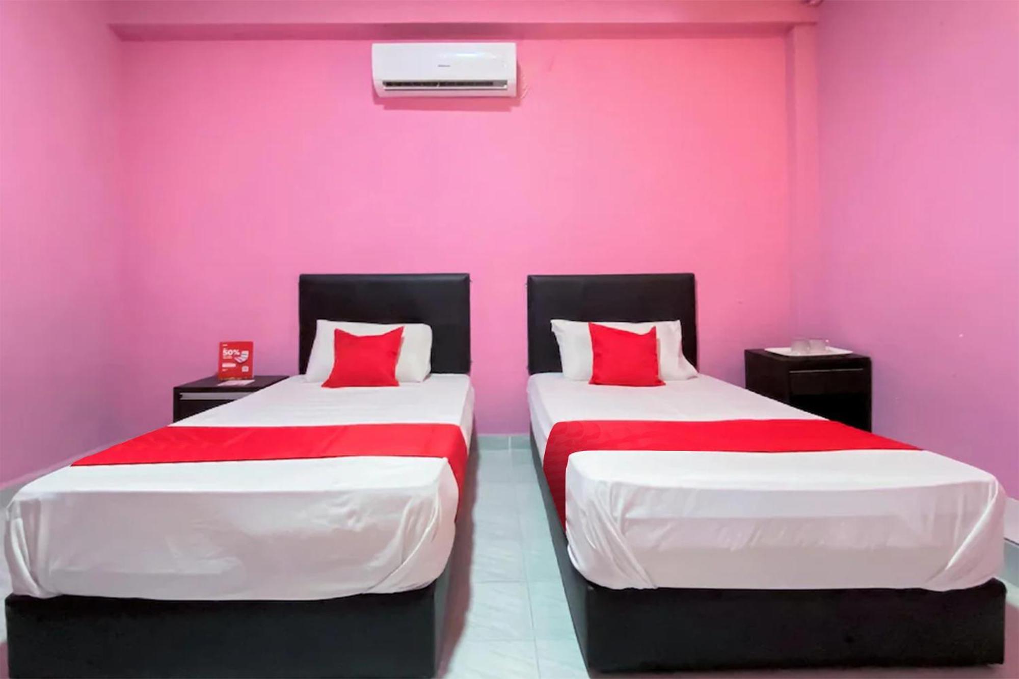 Coop Hotel Кангар Экстерьер фото