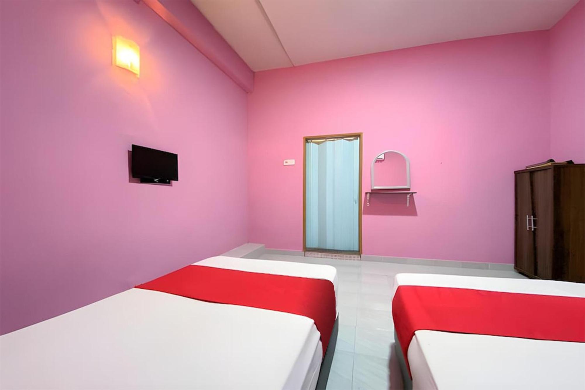 Coop Hotel Кангар Экстерьер фото