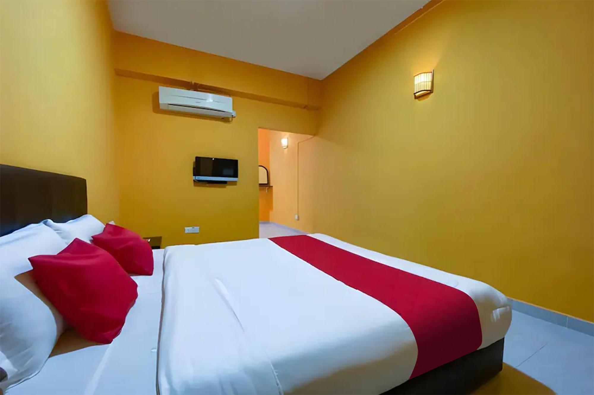 Coop Hotel Кангар Экстерьер фото
