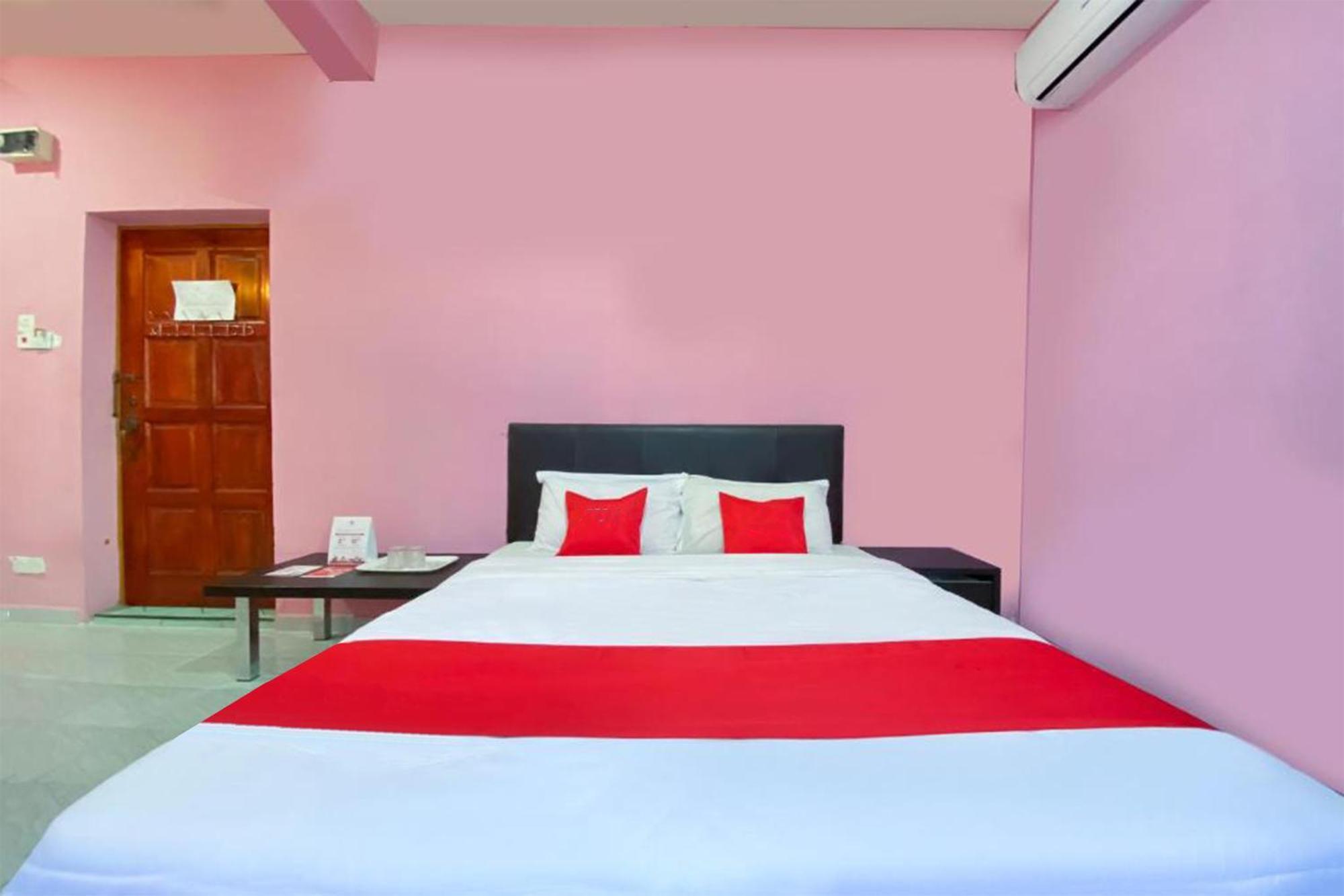 Coop Hotel Кангар Экстерьер фото